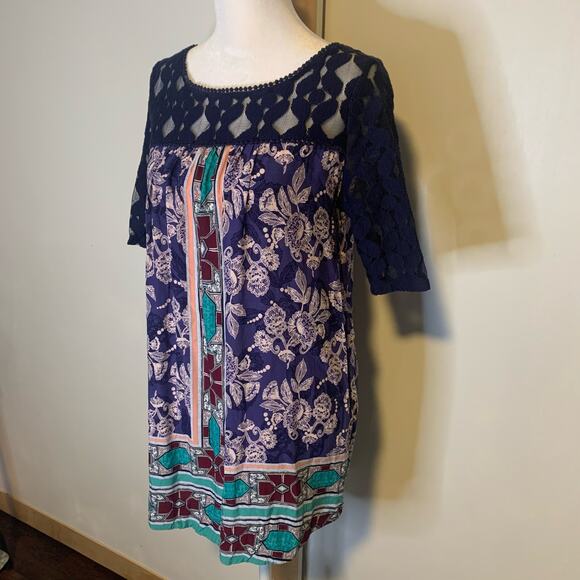 Akemi + Kin Anthropologie Maite navy blue multicolor tunic top size S - Picture 4 of 13